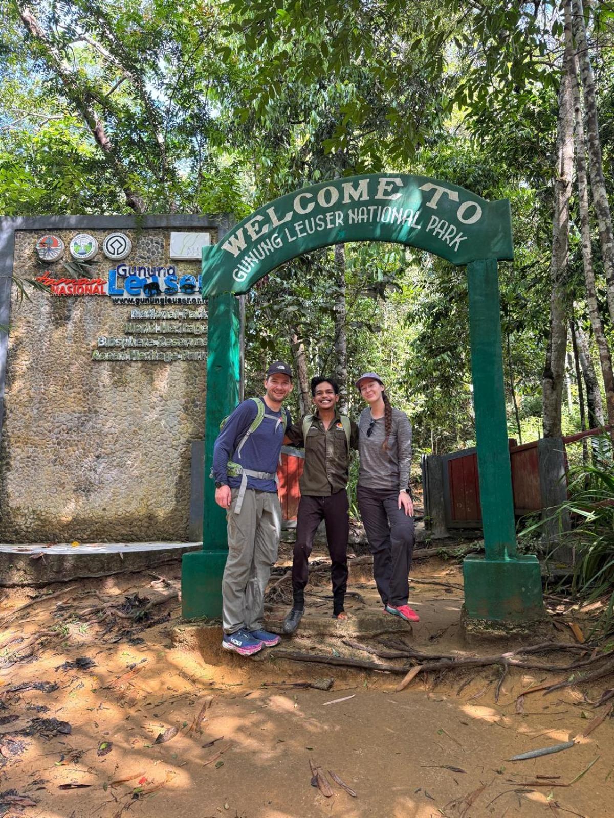Eco Trekking Lodge, Bar & Jungle Tour'S Bukit Lawang Exteriér fotografie